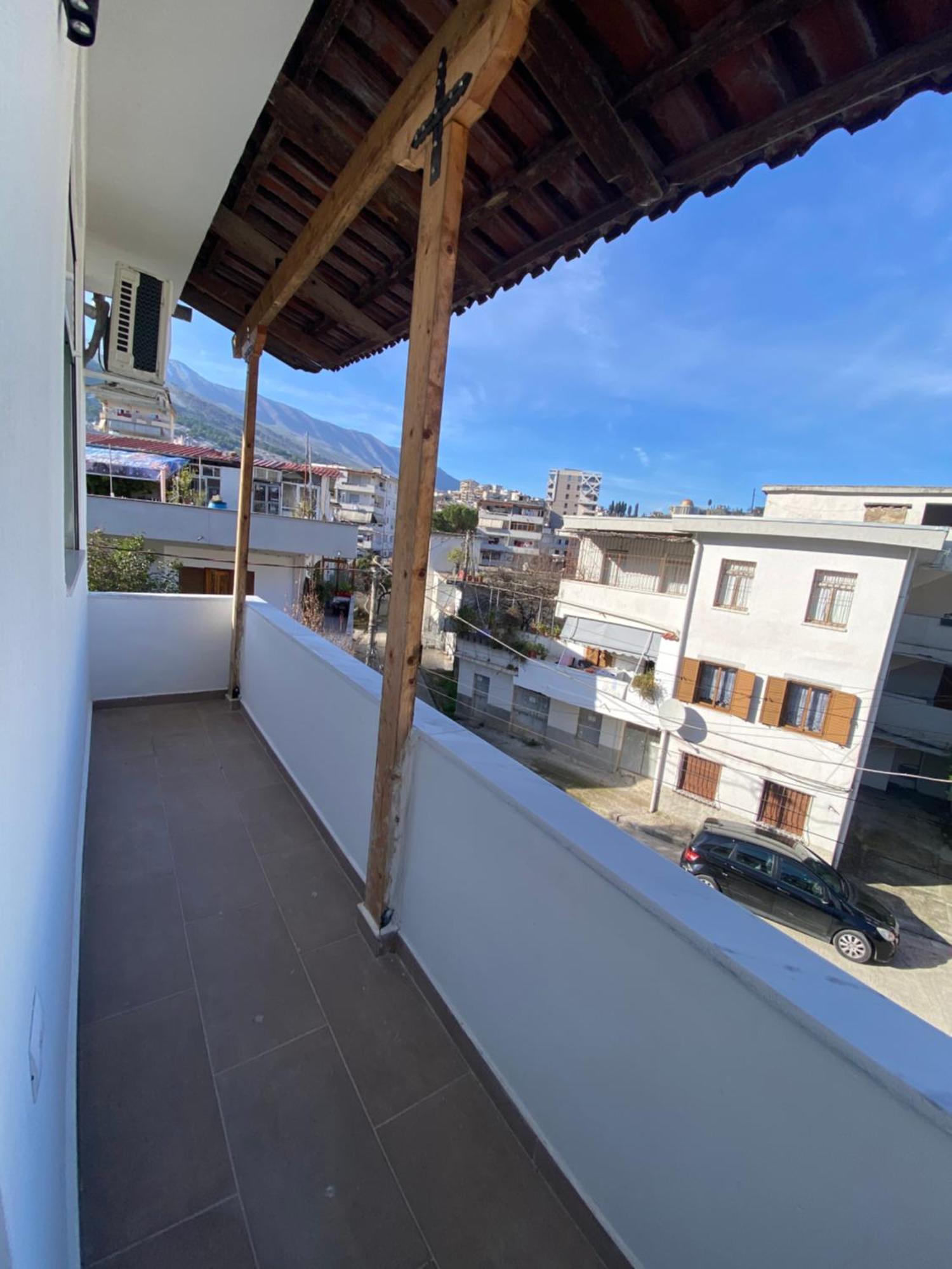 Novs Apartment3 Gjirokastra Zewnętrze zdjęcie